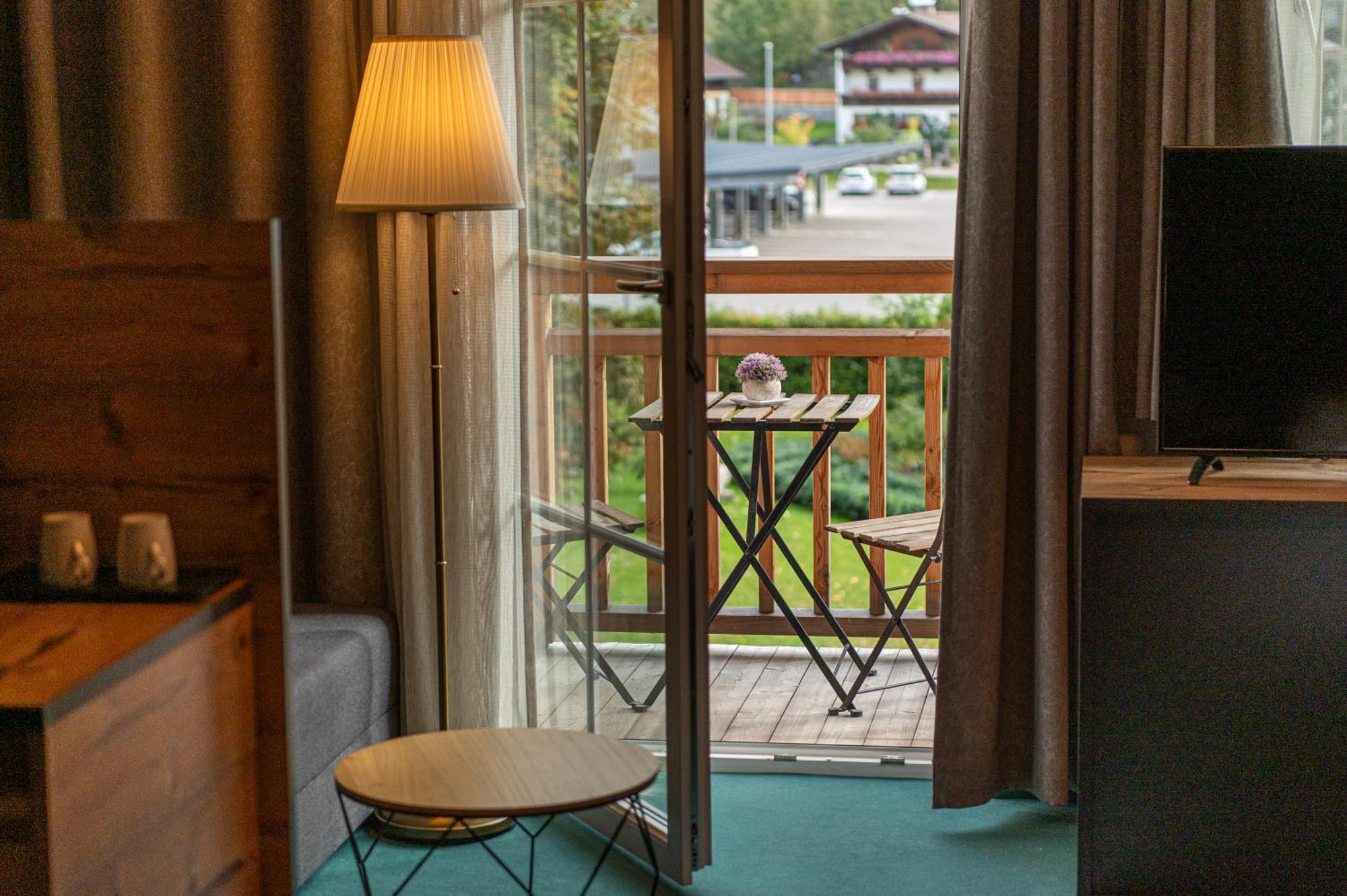 Alpenparks Hotel Montana Матрай-ін-Осттіроль Екстер'єр фото